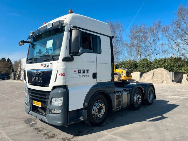 MAN TGX 26.500 6x2 500 pk lift / steering axle hydra