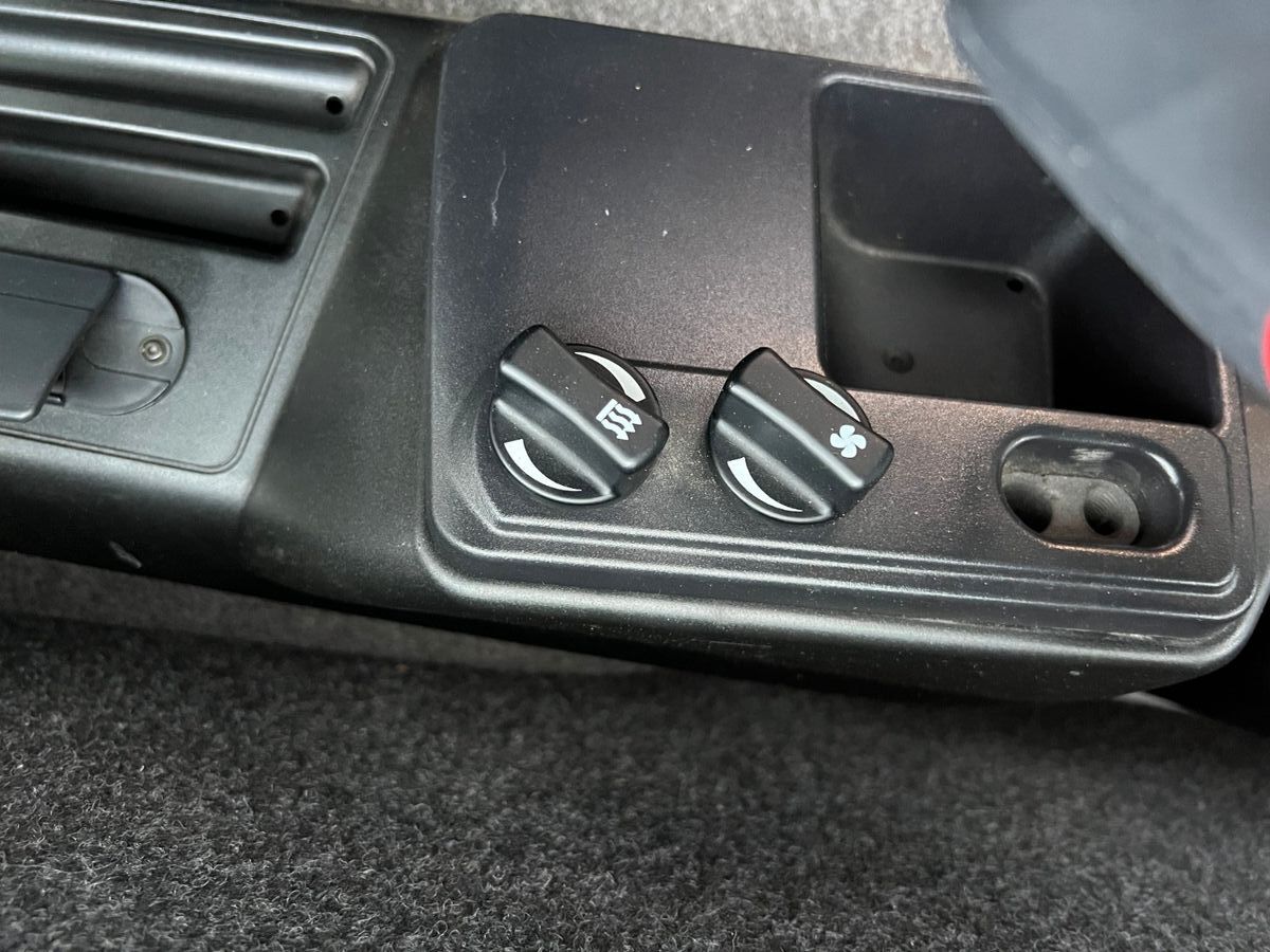 Fahrzeugabbildung Still RX70-35 / Triplex: 4.80m / nur 325h / SS / Waage