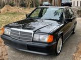Mercedes-Benz 1990 Mercedes-Benz 190 E 2.5 - Mercedes-Benz 190: 2.5