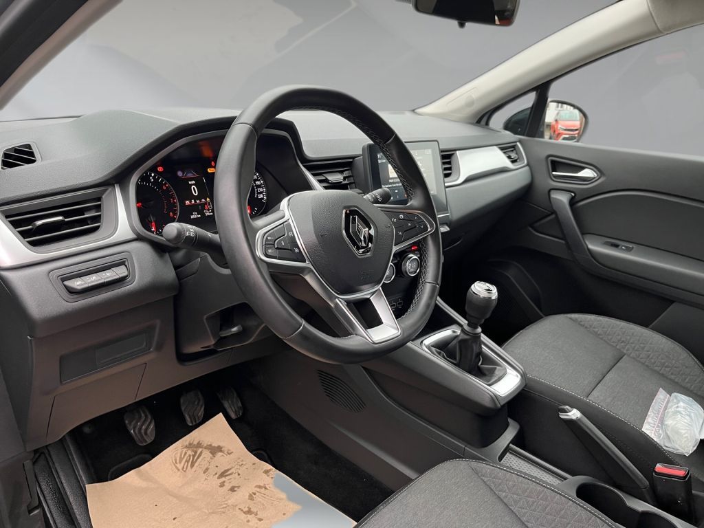 Renault Captur TCe 90 EQUILIBRE – Bild 11