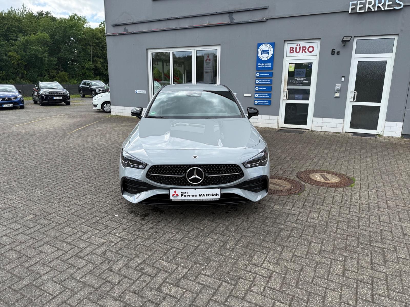 Mercedes-Benz CLA Shooting Brake CLA 200 Special Edition