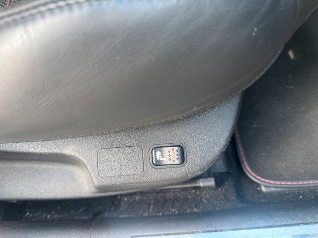 Fahrzeugabbildung Alfa Romeo Giulietta Turismo Sportiva LEDER