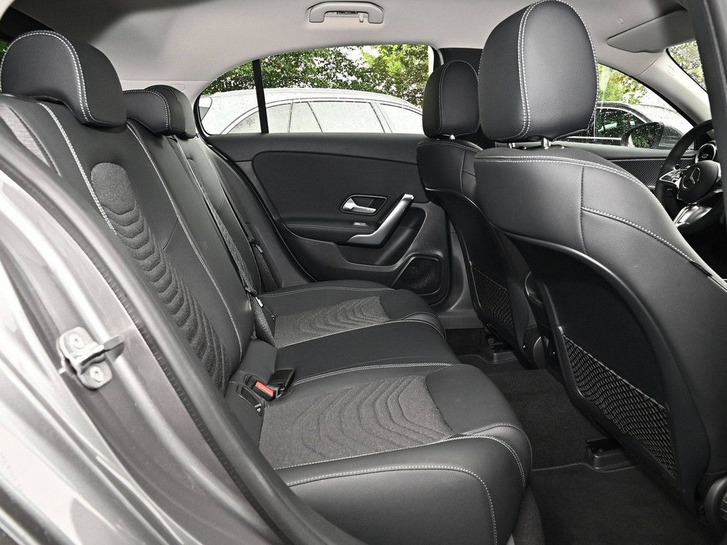 Mercedes-Benz A 180 d Progressive Advanced LED 360° NAVI SHZ foto 9