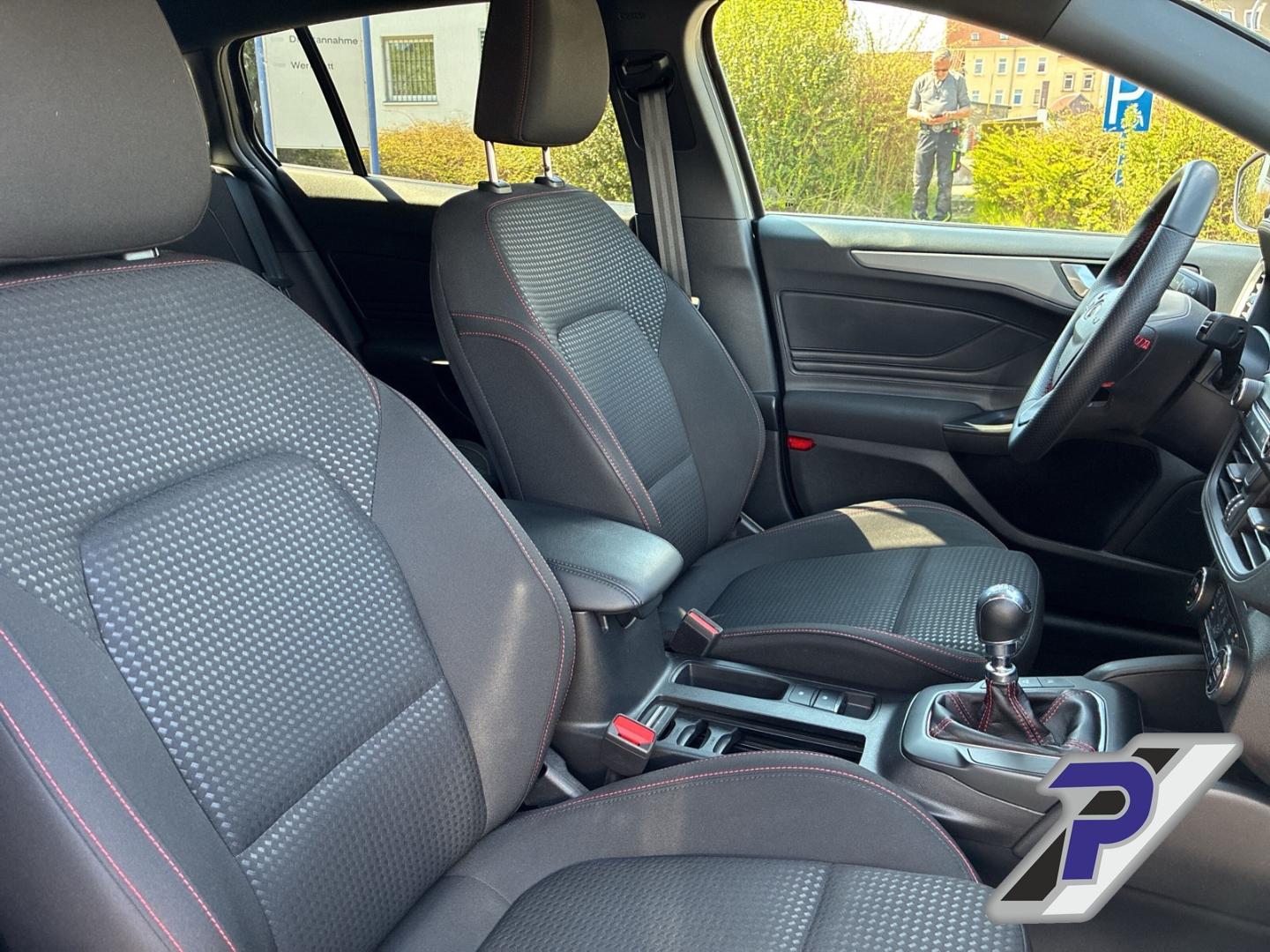 Ford Focus Turnier ST-Line NAVI+LED+WINTER-PAKET ACC 