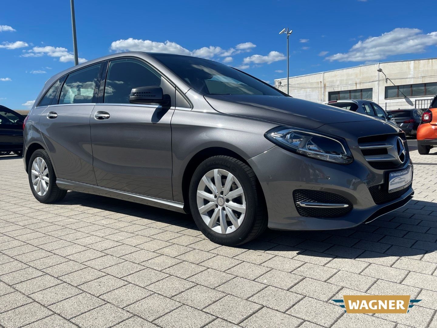 Fahrzeugabbildung Mercedes-Benz B 180 Sitzheizung Klimaanlage Isofix 2-Hand
