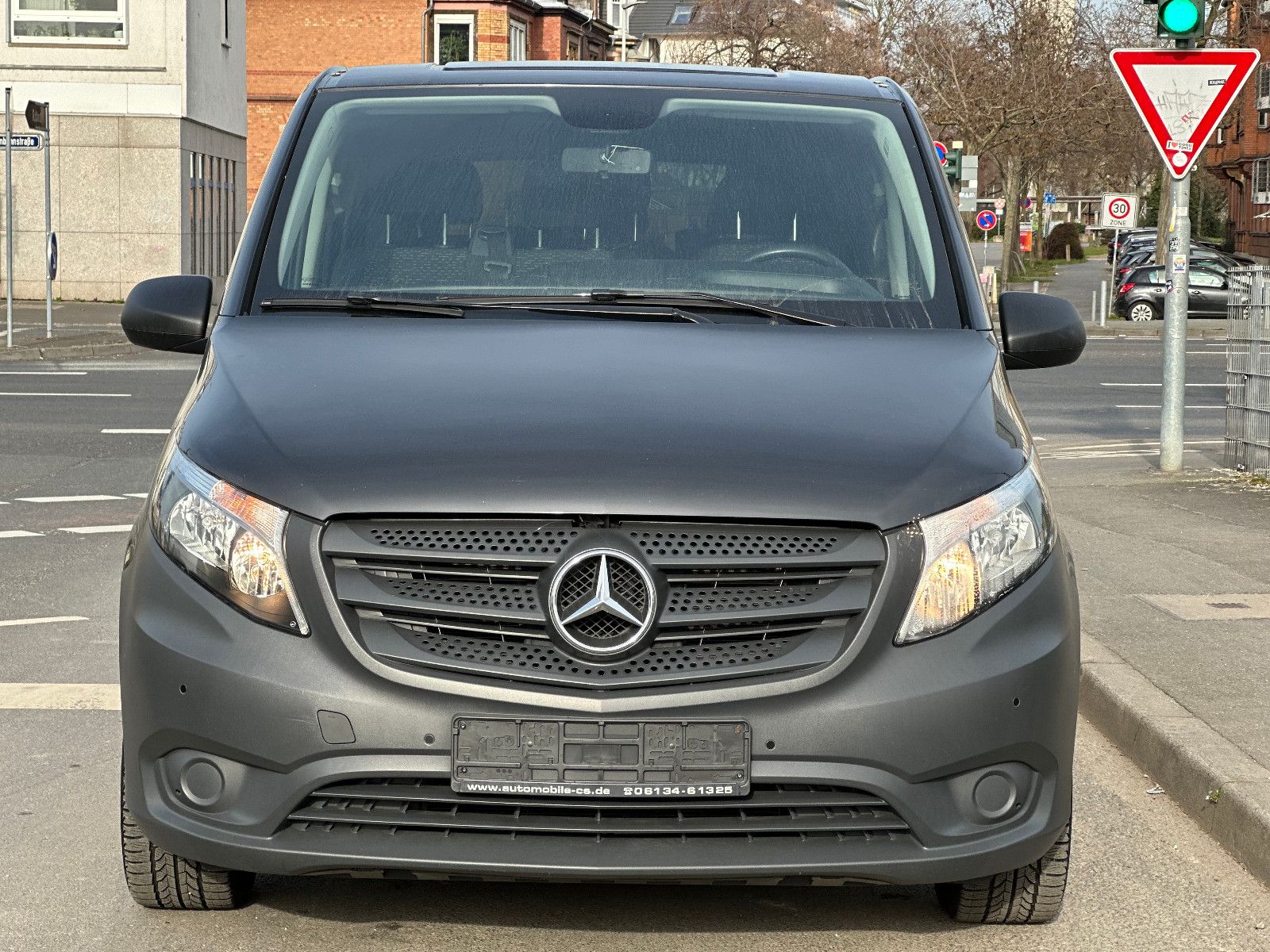 Fahrzeugabbildung Mercedes-Benz VITO TOURER 116 CDI PRO LANG*9 SITZER+KAMERA*