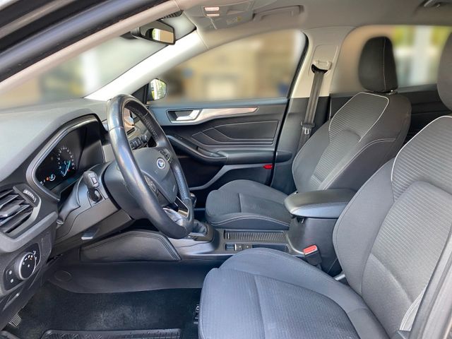 Ford Focus Turnier Titanium