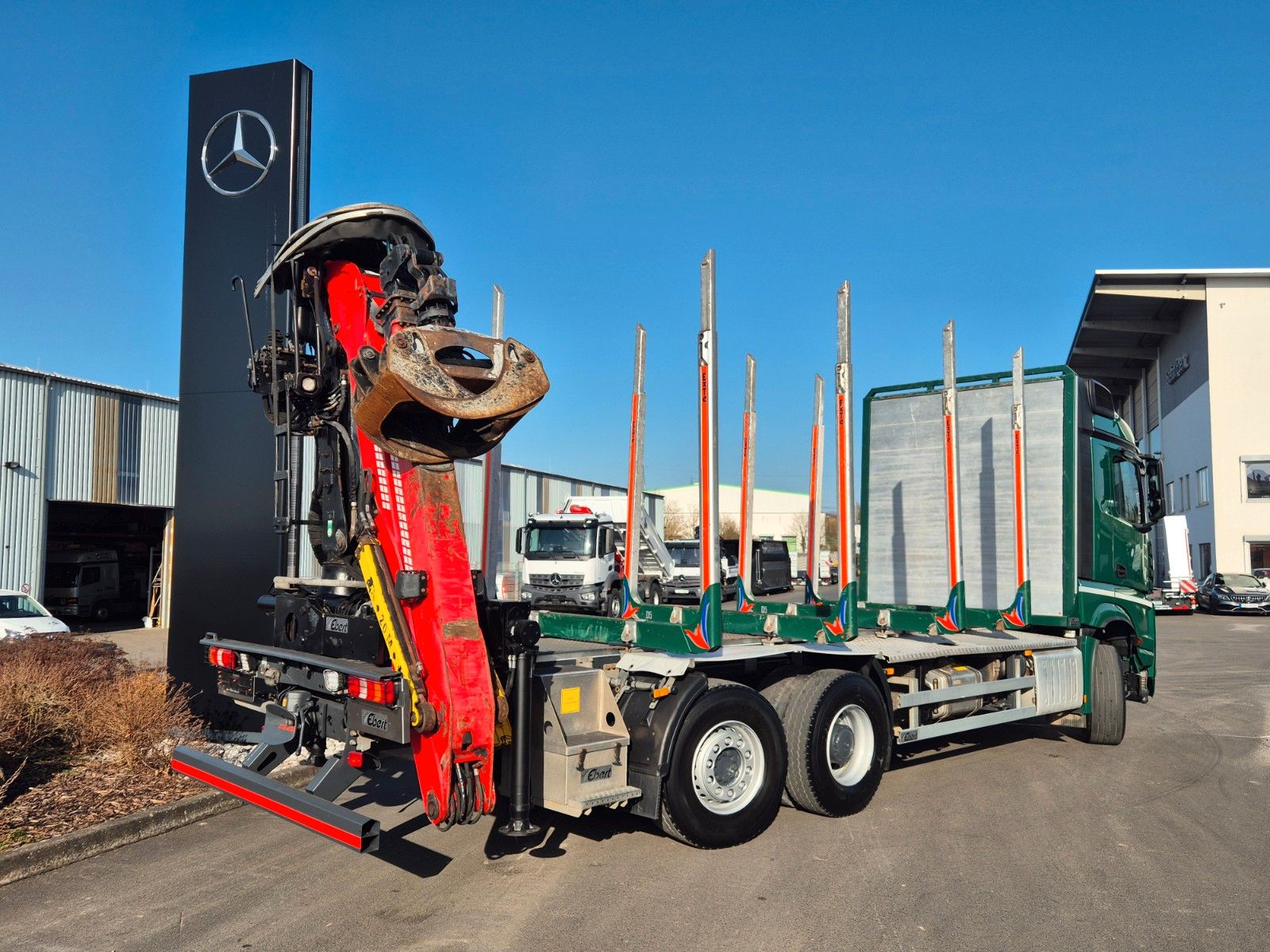 Fahrzeugabbildung Mercedes-Benz Arocs 2751 L 6x2/4 HAD Kurzholz Cranab TZ12.2