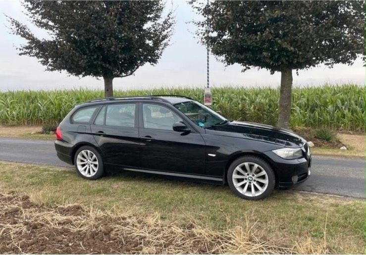 BMW 320 2009 — photo 5