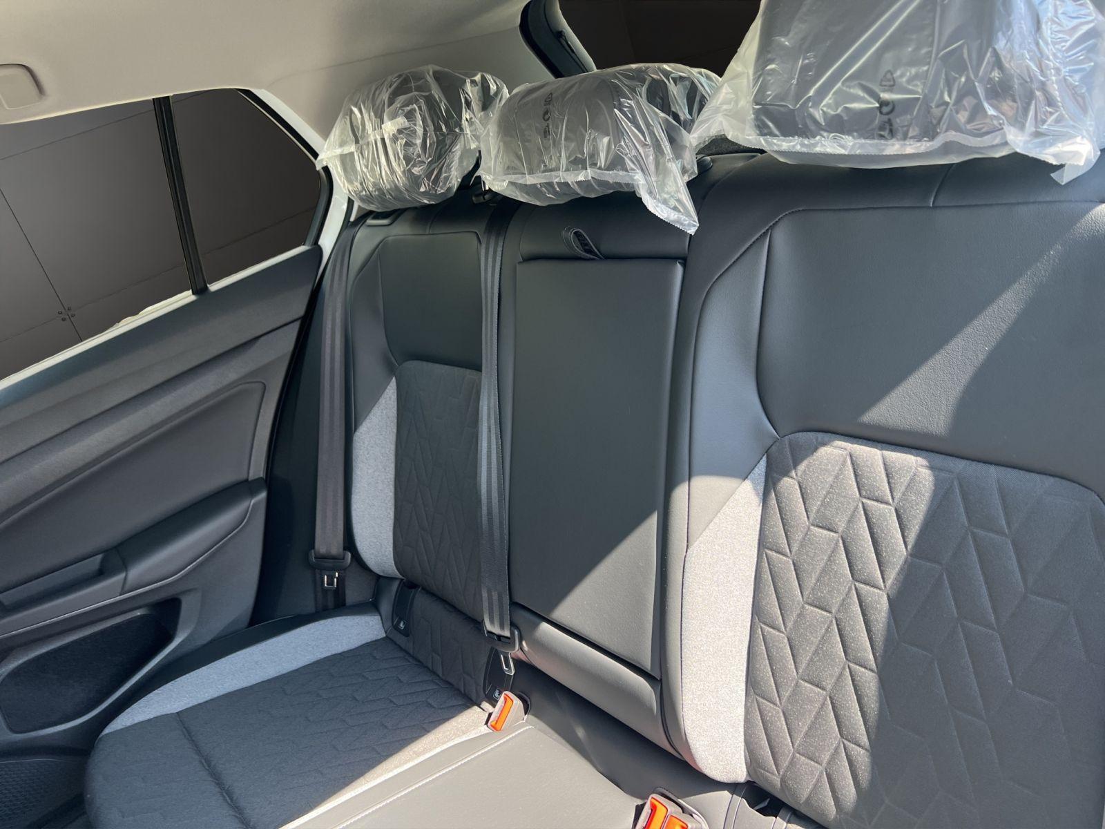 Volkswagen Golf Life 1,5 l TSI OPF 85 kW (116 PS) 6-Gang, миниатюра 5