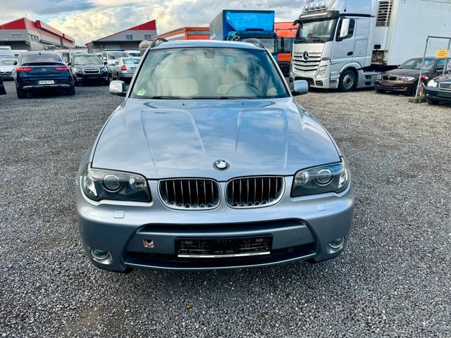 BMW X3 2.0d xDrive / AHK / Xenon / Panorama