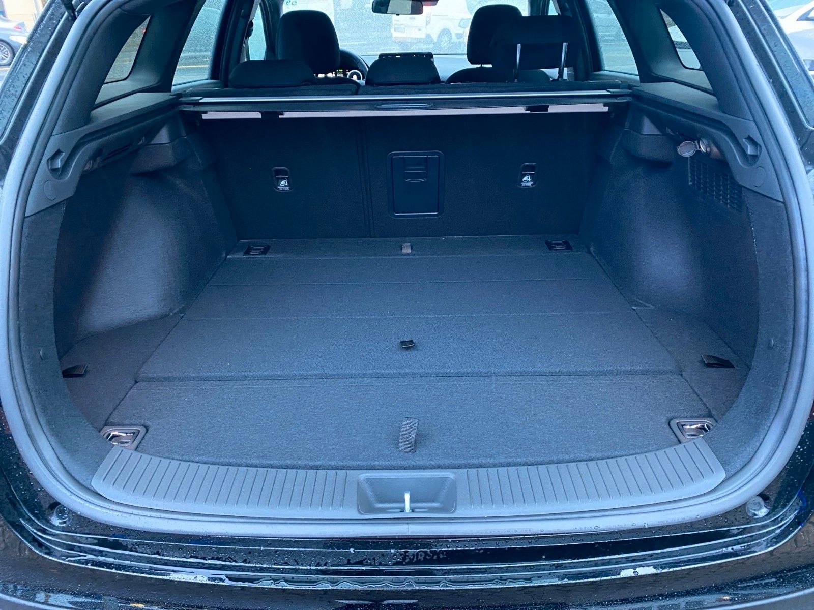 Fahrzeugabbildung Hyundai i30 Kombi Advantage