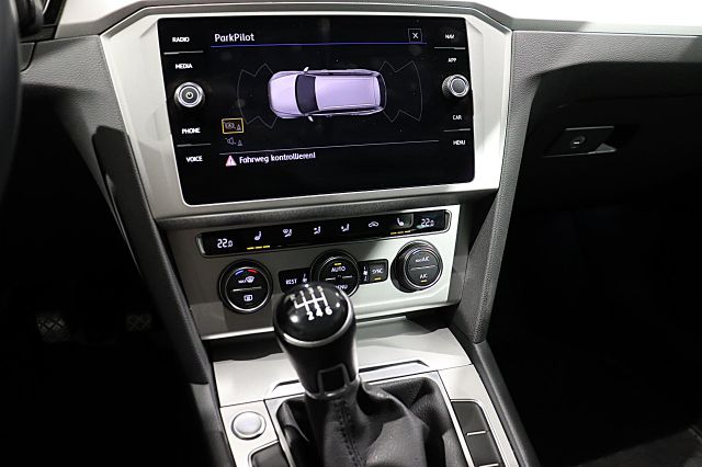 Passat Variant Comfortline 1.4 Navi ACC AHK SHZ