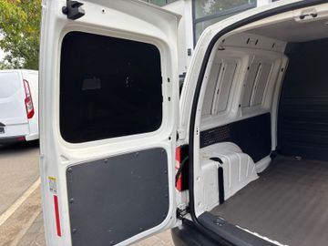 Volkswagen Caddy - 11