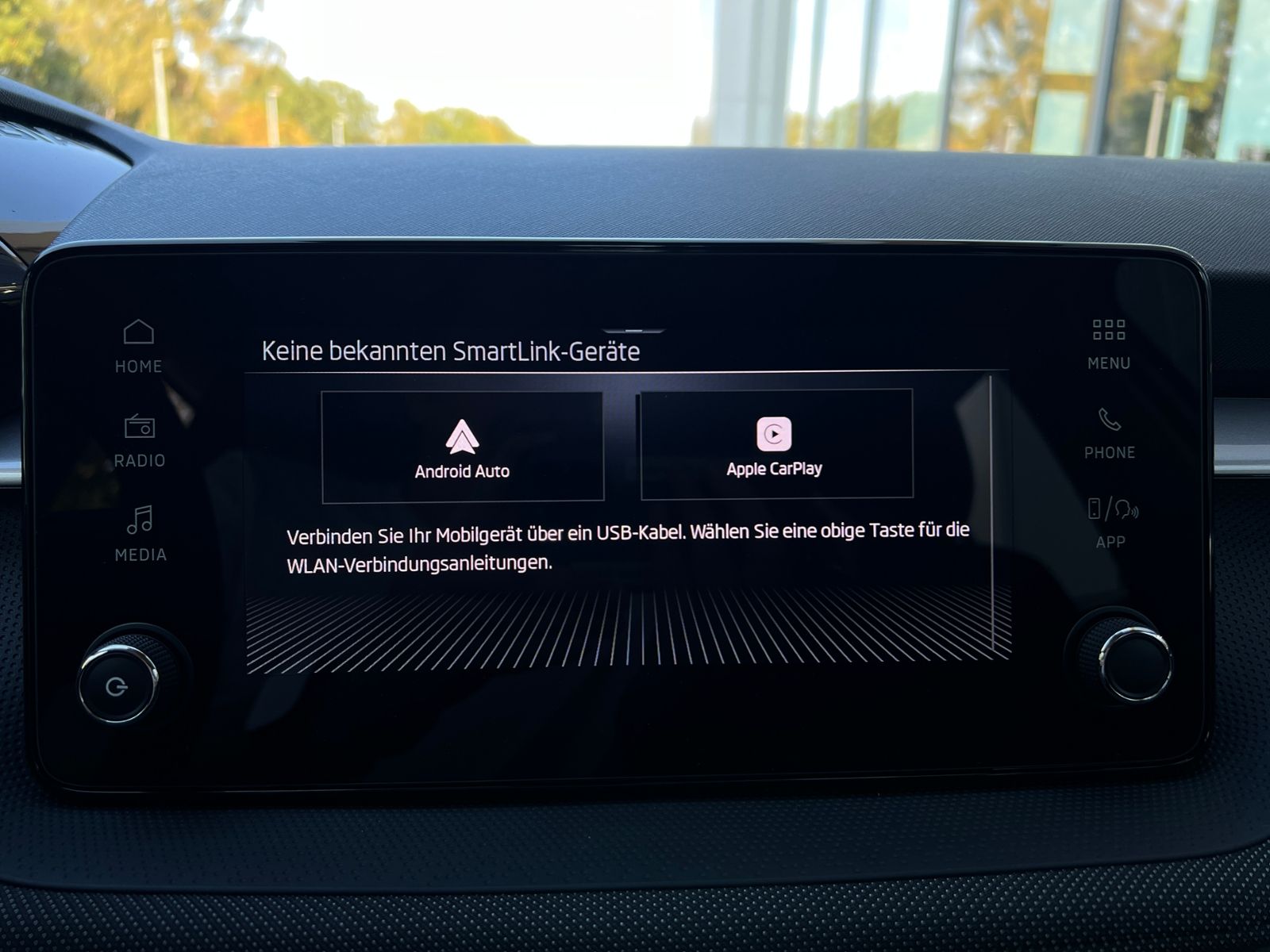 Fahrzeugabbildung SKODA Fabia Selection 1.0 TSI DSG *LED, SmartLink, Kam