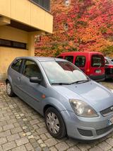 Ford Fiesta 1.6 TDCI - Ford Fiesta aus 2007 mit Diesel-Antrieb