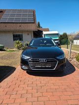 Audi A4 Avant 35 TDI el. Heckklappe PDC vorn und hint - Audi A4: Schwarz