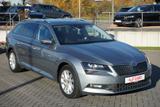 Skoda Superb Combi 1.8 TSI Style Xenon Navi ACC DAB - Skoda Superb mit Benzin-Antrieb: Kombi, 1.8