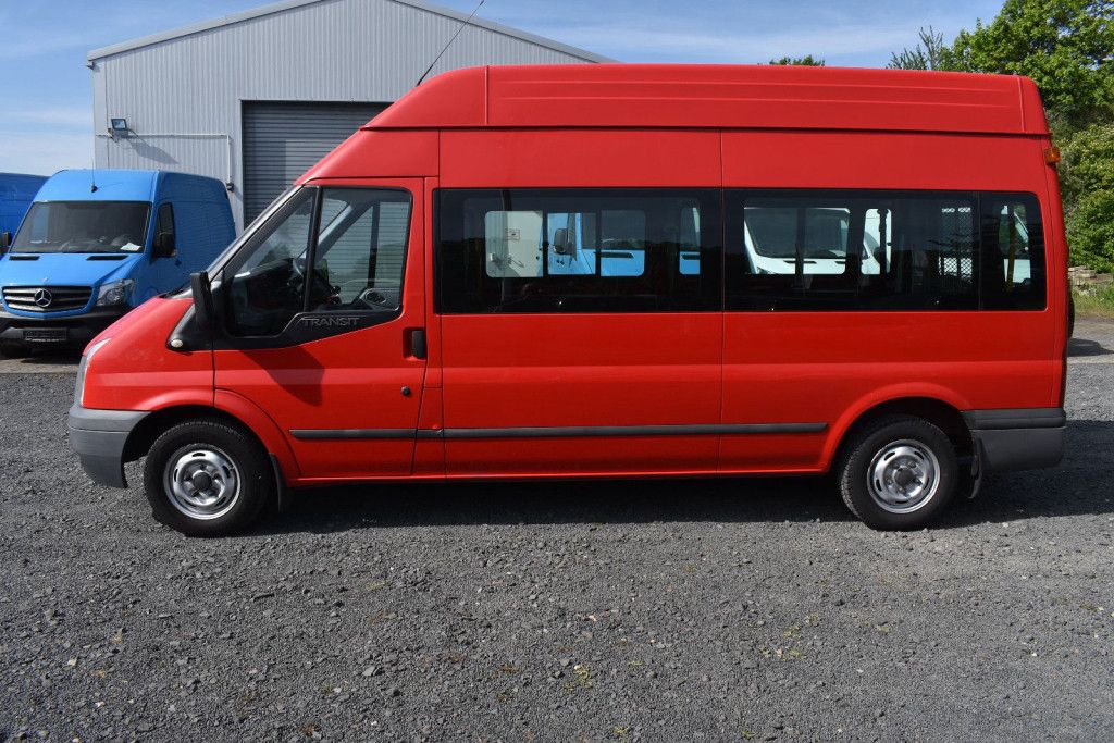 Fahrzeugabbildung Ford Transit Kombi FT 300 L Behindertengerecht #8263