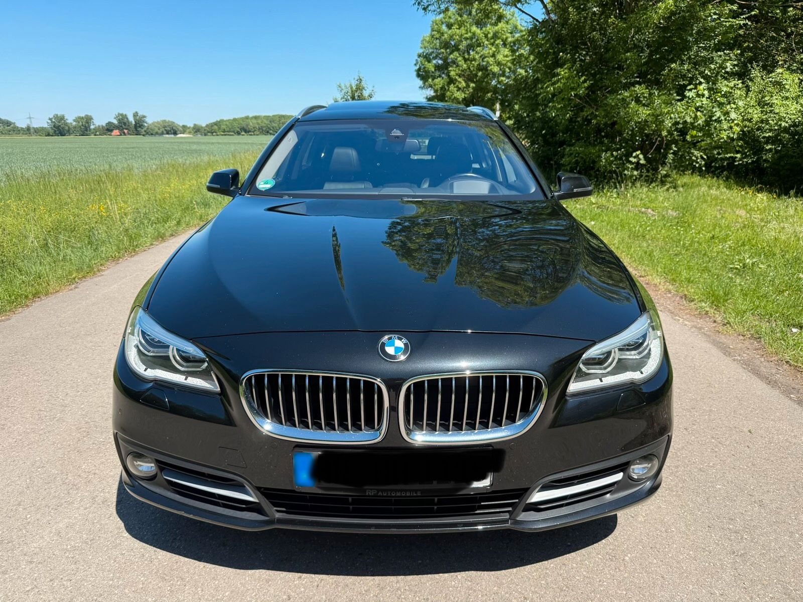 BMW BMW 520d xDrive Standheizung LED Panoramadach