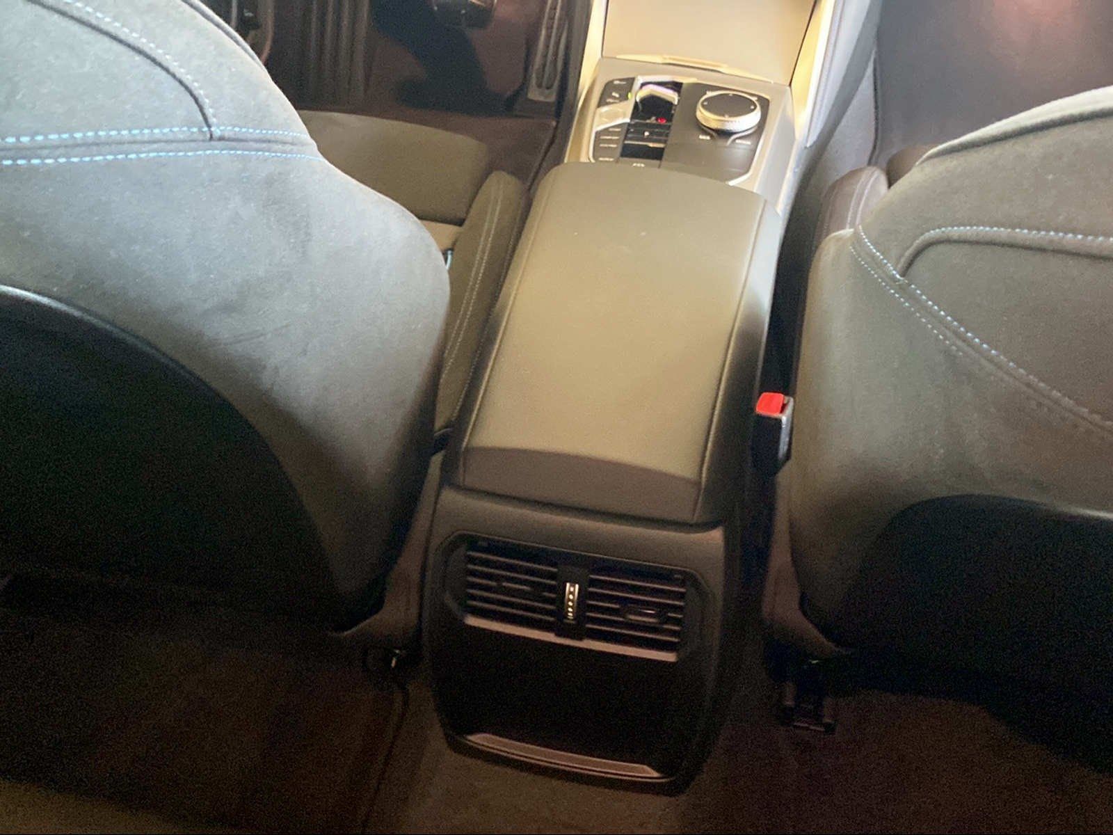 BMW 218 - Bild 17