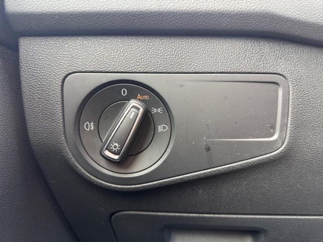 Tiguan Move 2.0 TDI AHK-klappbar Navi ACC CarPla