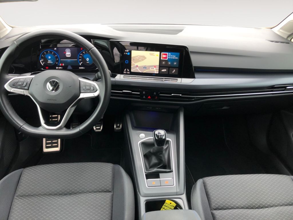 Fahrzeugabbildung Volkswagen Golf 1.5 TSI United Standheizung Top Zustand ACC