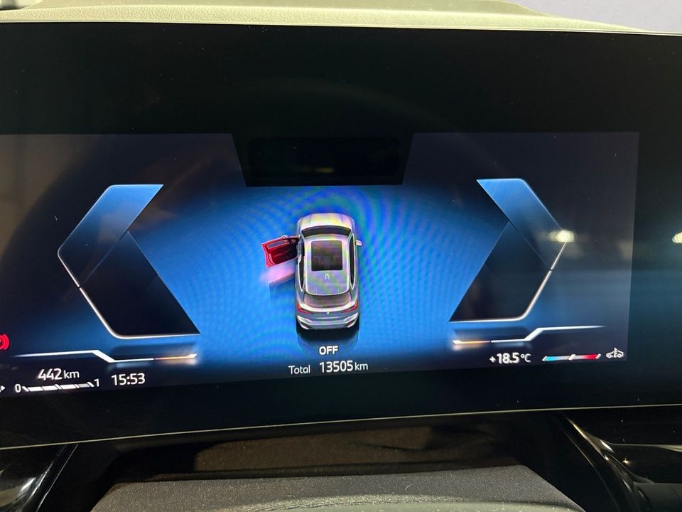 BMW 223 Active Tourer - Bild 11