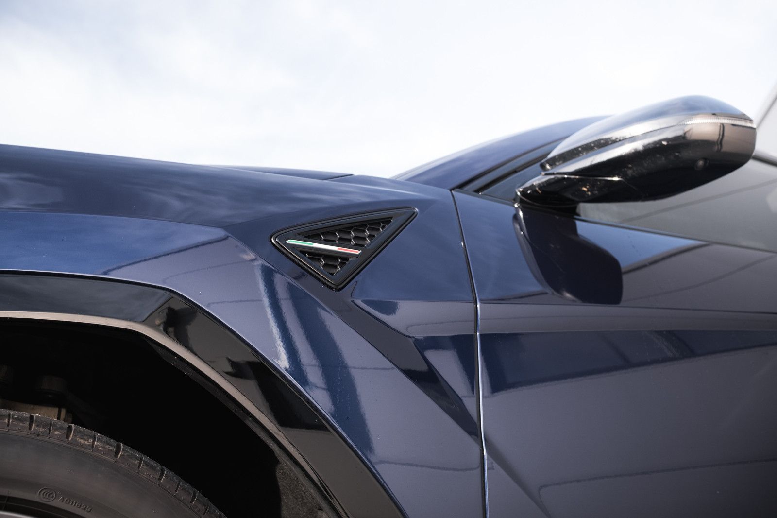 Fahrzeugabbildung Lamborghini Urus 4.0 - Garantie-Dt. Fahrzeug-1.Besitzer-