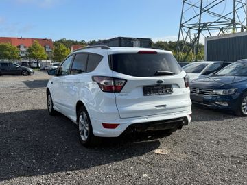 Ford Kuga - 4