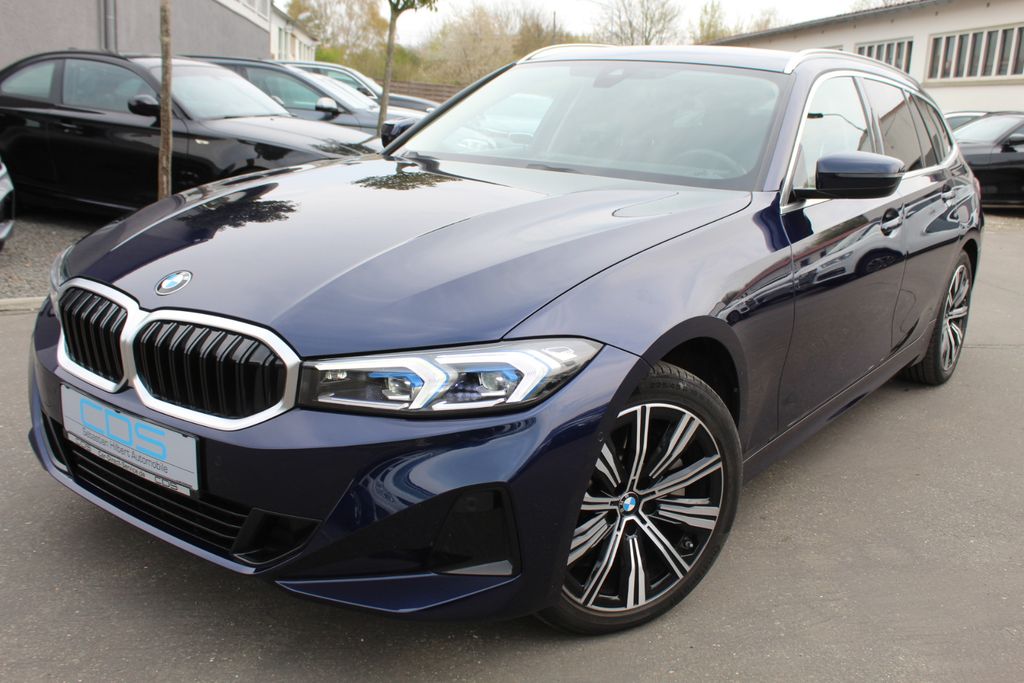 Image of BMW 330
