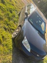 Ford Mondeo - Ford Mondeo aus 2002 mit Diesel-Antrieb