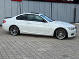 BMW 325i M-Sportpaket/Xenon/Navi - BMW 325 aus 2012: 325i