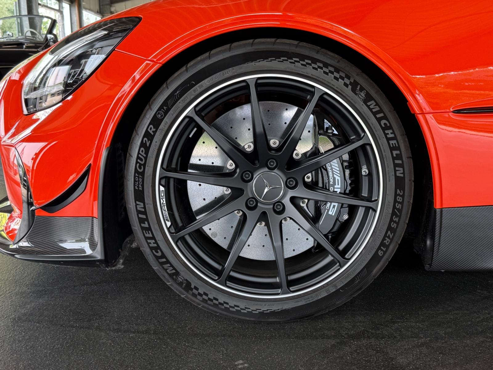 Mercedes-Benz AMG GT Black Series/TrackPac/FullCarb/BRMSTR HE