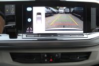 Volkswagen T7 Multivan 150PS DSG Navi LED AHK Kamera 1.Hand