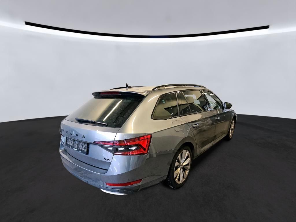 Skoda Superb Combi *SPORTLINE*AHK*PANO*STANDH.*KAMERA* imagem 3