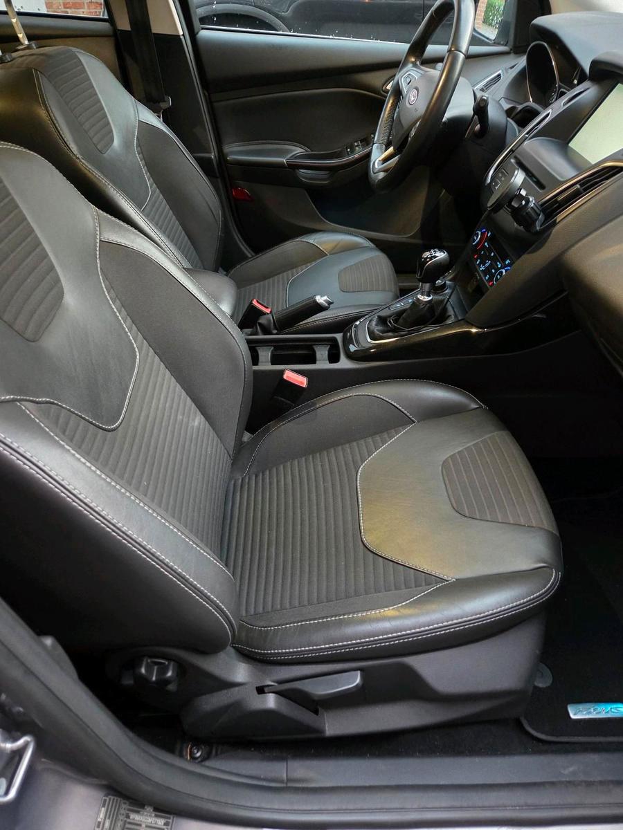 Ford Focus 2015 — фото 7