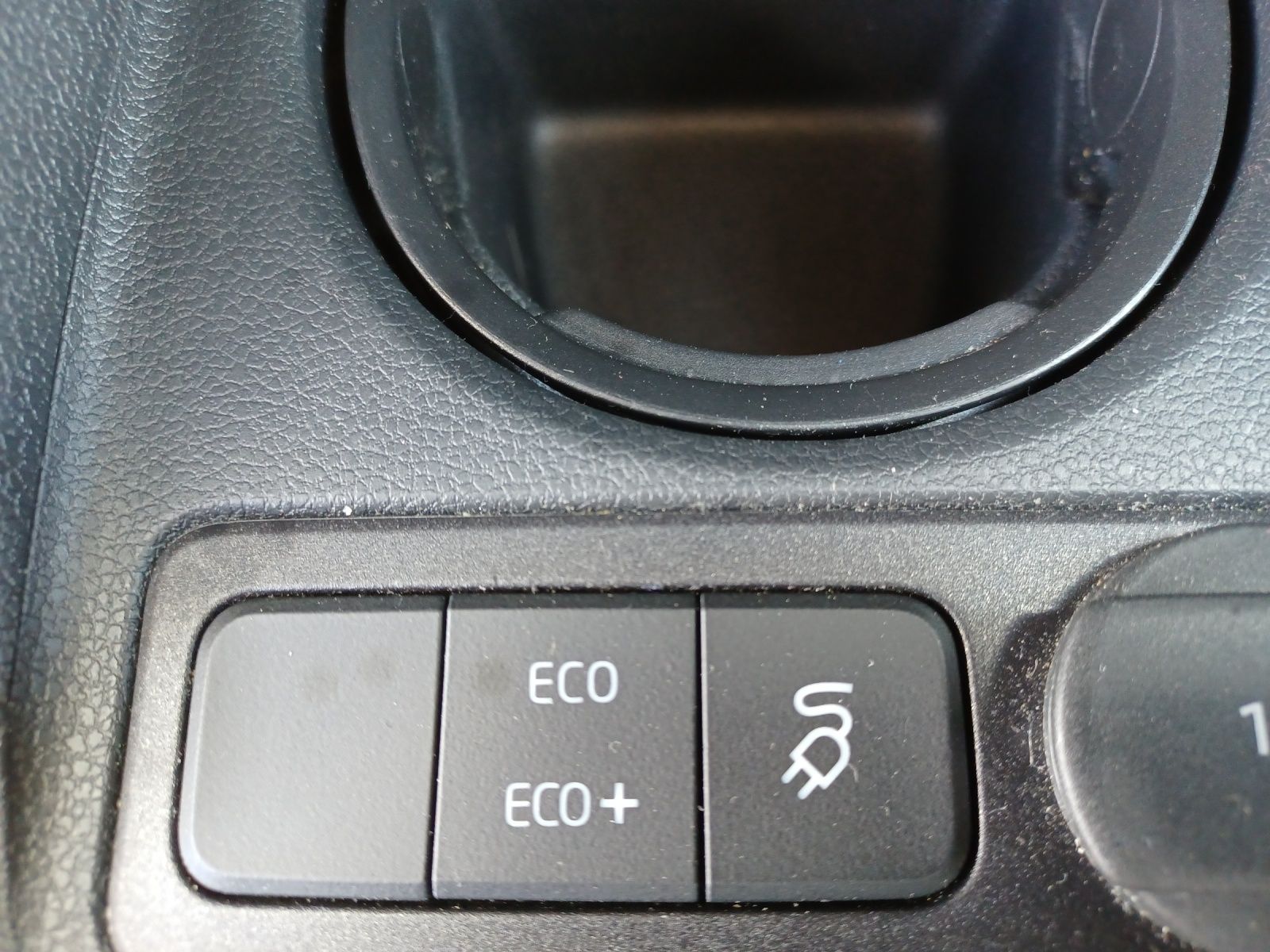 Fahrzeugabbildung Volkswagen e-up! Style-Plus Climatronic DAB SH LM