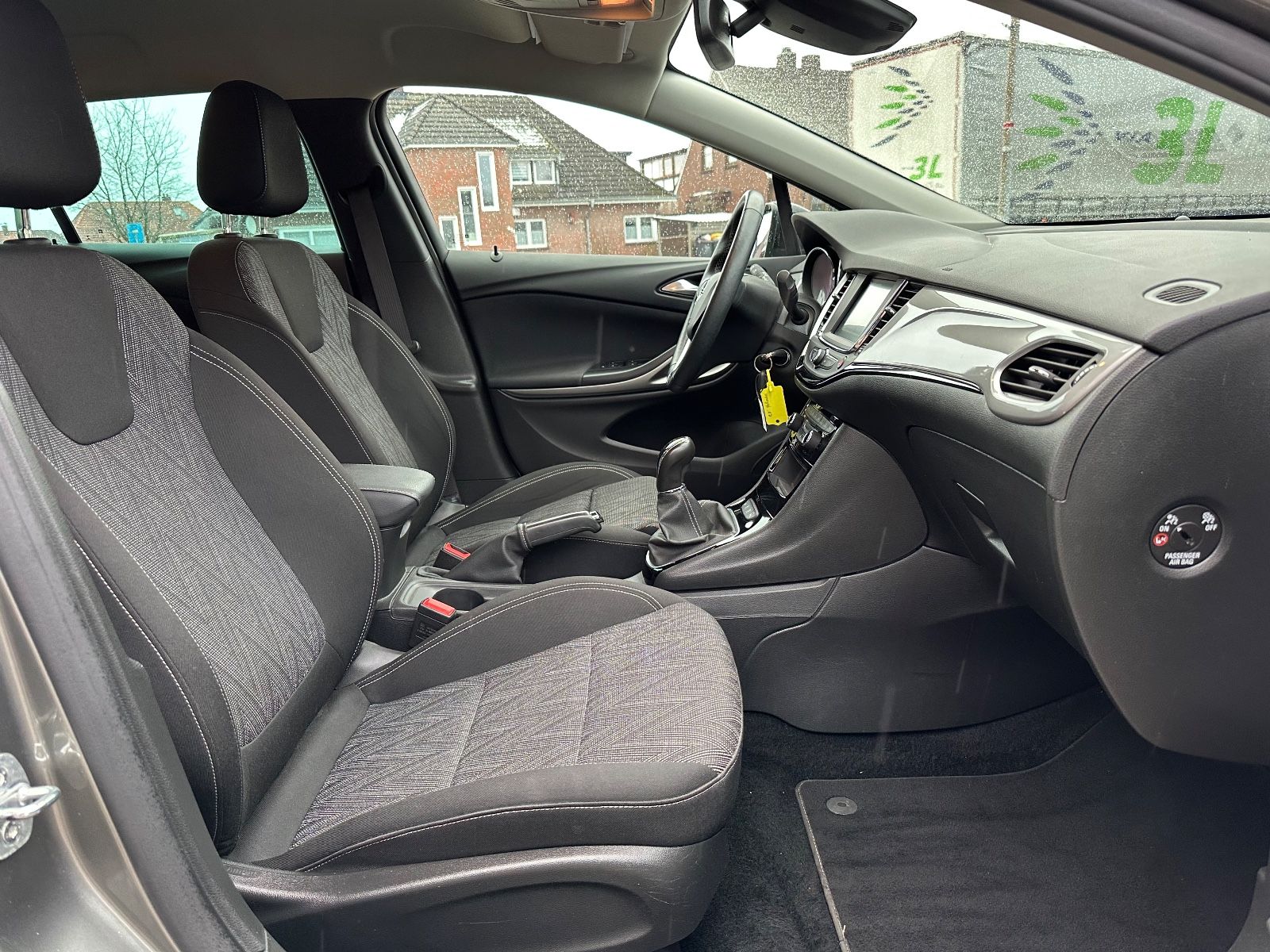 Fahrzeugabbildung Opel Astra ST 1.2 Turbo Opel 2020 LED/GRA/GJR/SHZG