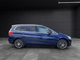 BMW 220i Gran Tourer Advantage Automatik /PANO/LED/ - BMW 220 Gran Tourer aus 2017