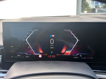 BMW X7 - 12