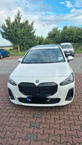 BMW 218d M Active Tourer | 2023  Garantie ... - BMW 218 mit Diesel-Antrieb: Geländewagen, Automatik