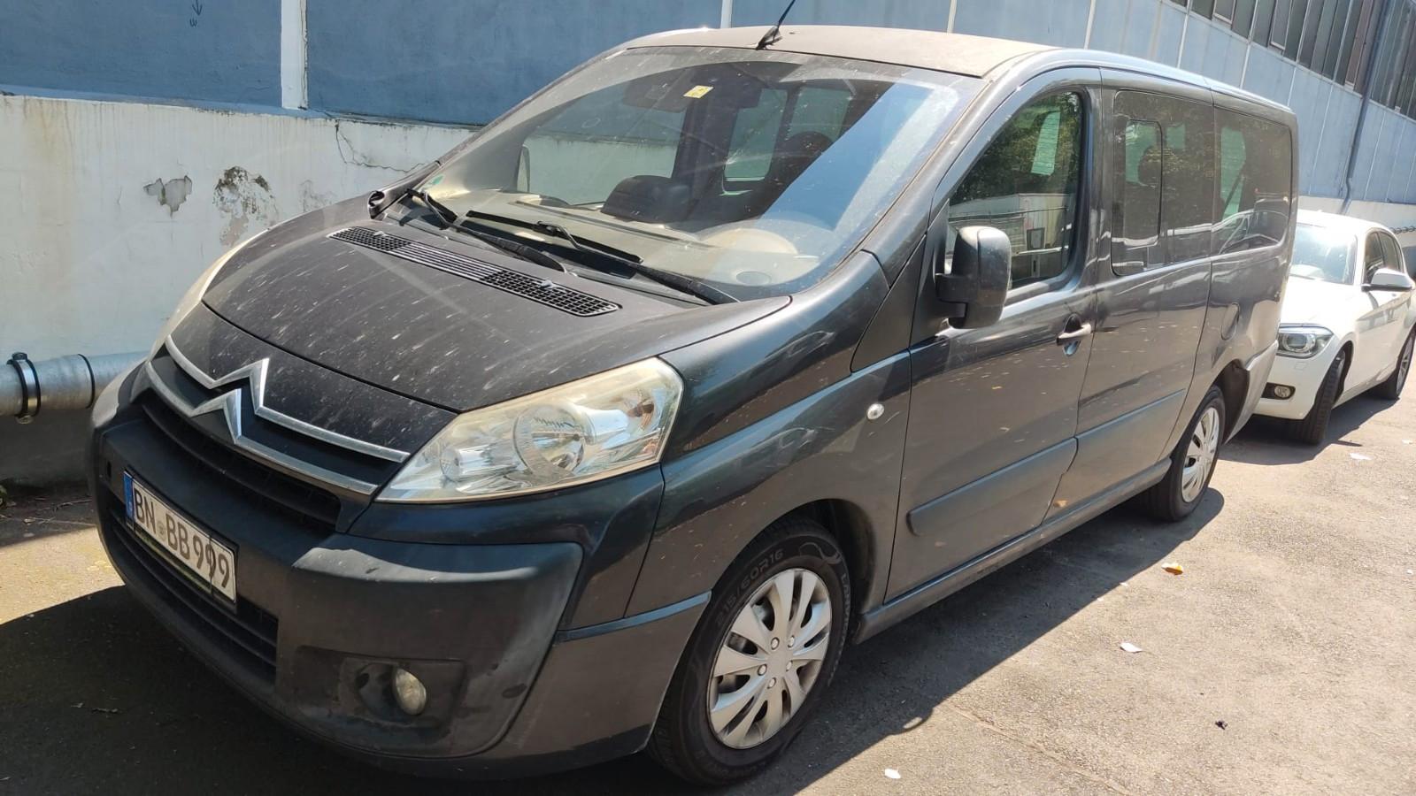 Citroën Jumpy HDi 165 FAP Club L2 Kombi Zahnriemen neu
