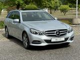 Mercedes-Benz E 250d T BlueTec°4Matic°LED°AHK°Temp°Leder°Navi° - Mercedes-Benz E 250 mit Diesel-Antrieb