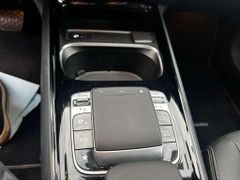 Fahrzeugabbildung Mercedes-Benz B 180 B 180 (247.084) *NAVI* *AHK* *Spur*