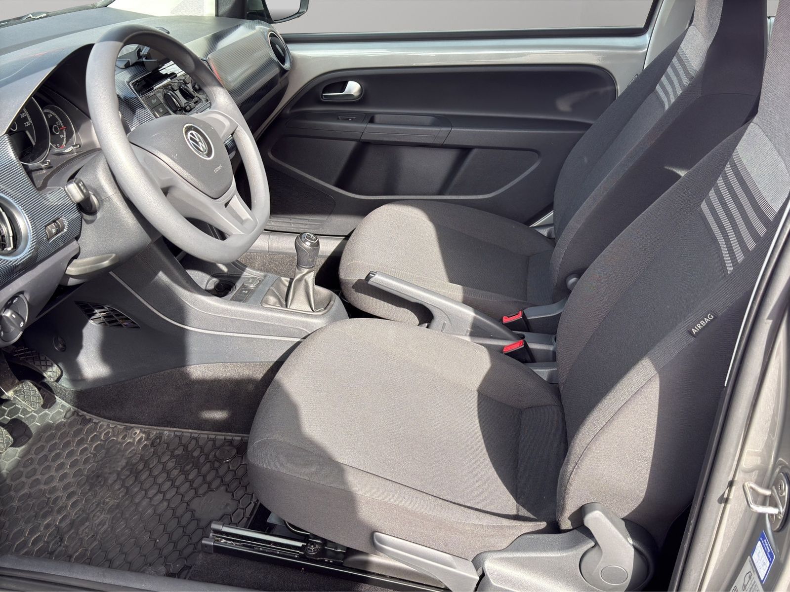 Volkswagen up! - Bild 9