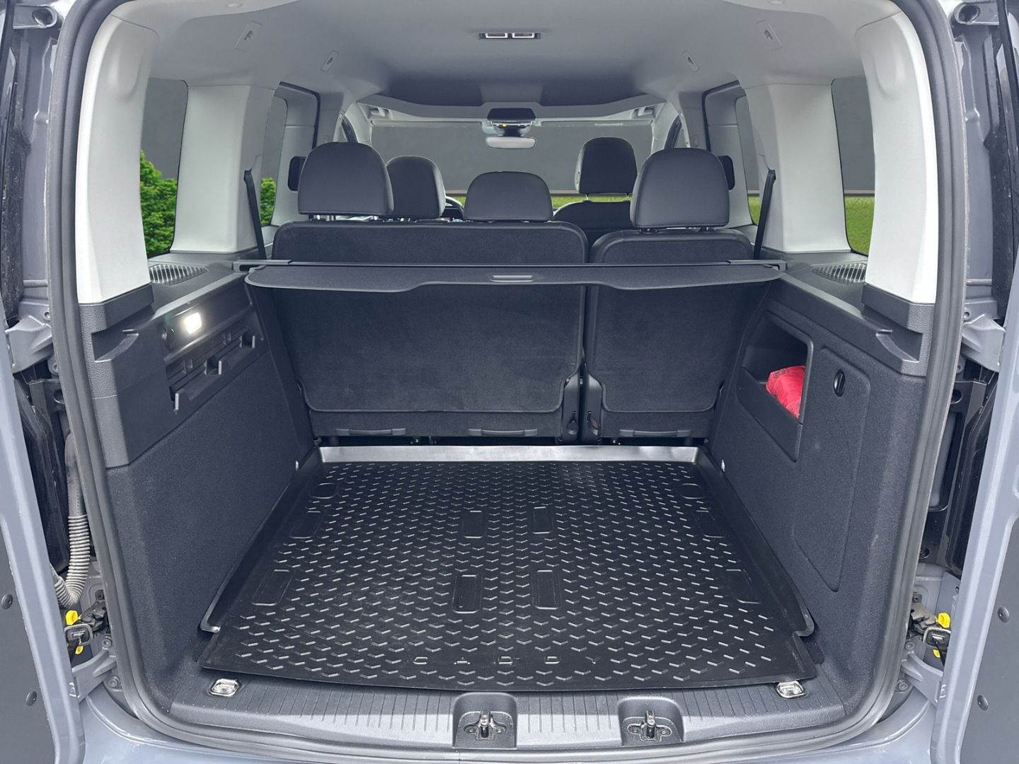 Caddy Style 2.0 TDI StandHZG AHK-abnehmbar Navi 