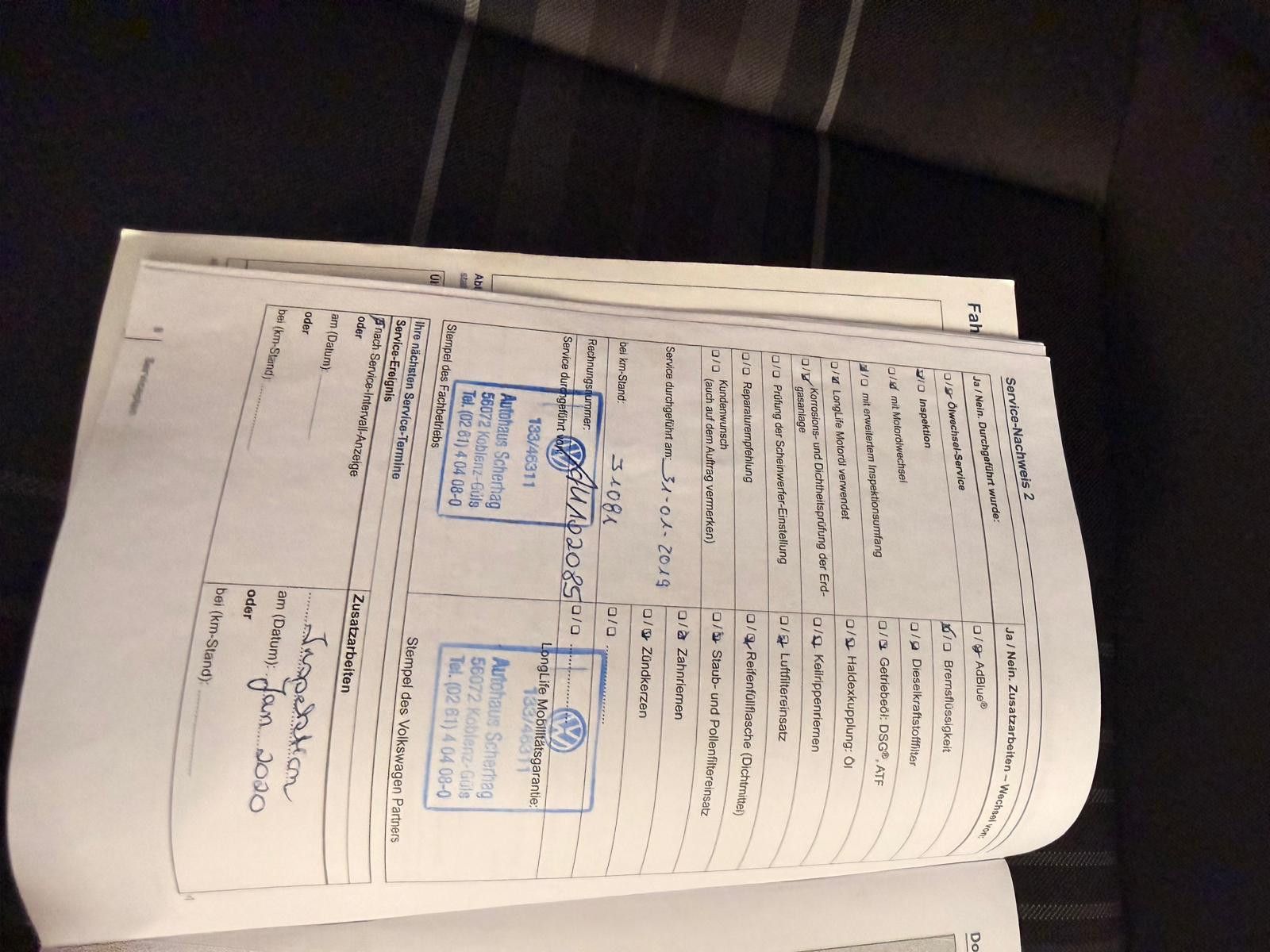 Fahrzeugabbildung Volkswagen Golf VII Lim. Lounge BMT / KLIMA / NAVI /