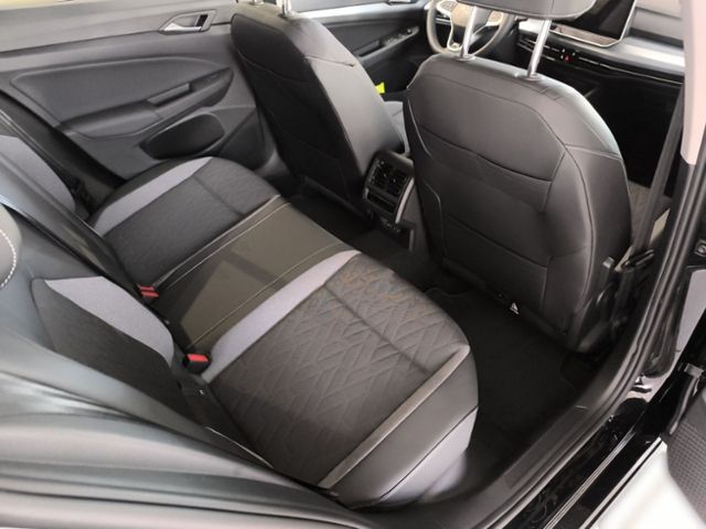 Fahrzeugabbildung Volkswagen Golf Variant Goal 1.5 eTSI OPF 110 kW (150 PS) 7