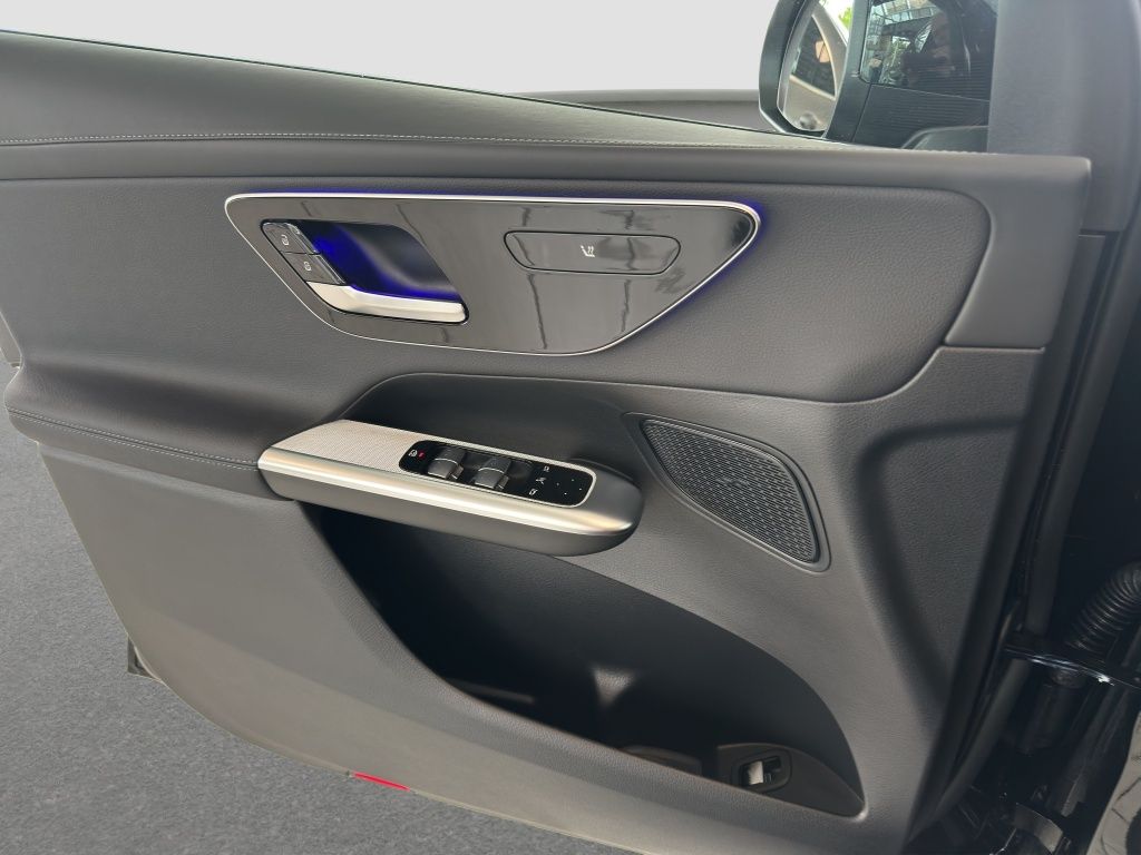 Fahrzeugabbildung Mercedes-Benz GLC 200 4MATIC Coupé AMG Line*NightPaket*Carplay